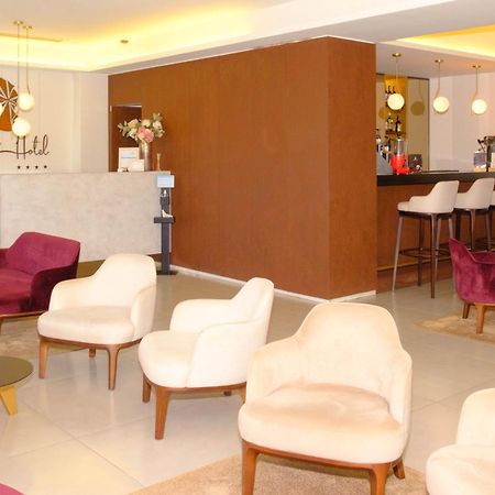Apulia Praia Hotel إسبونسيندي المظهر الخارجي الصورة